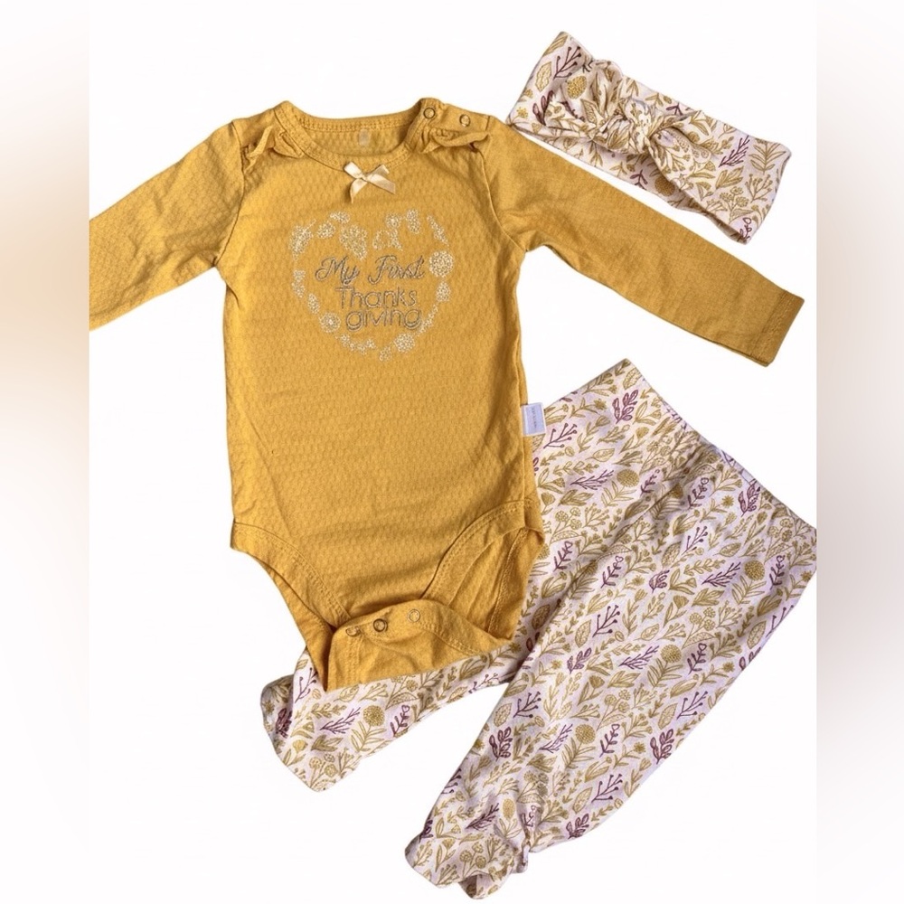 Tahari Mustard and Cream Baby Set